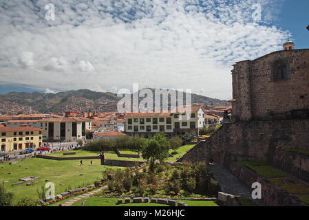 Vista dall'esterno la Koricancha a Cuzco (Cusco) Perù Foto Stock