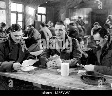 Il Captive Cuore 1946 Ealing Studios film con Michael Redgrave center Foto Stock