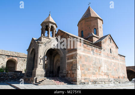 Il Khor Virap, significato profonda fossa o 'deep bene' è una Chiesa Apostolica Armena monastero situato nella valle Ararat in Armenia. Foto Stock