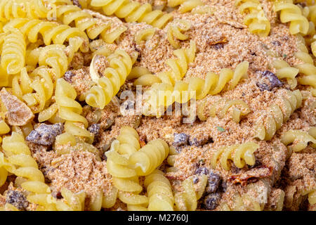 Convenience Food, tagliatelle istante, Pasta alla bolognese con carne Foto Stock