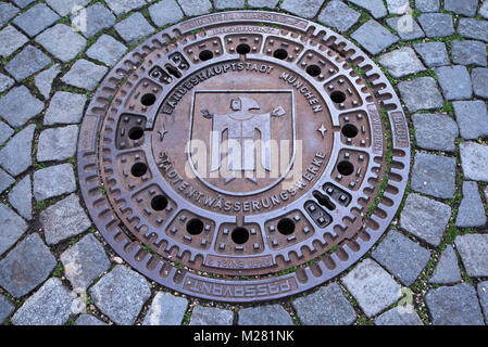 Chiusino con Münchner Kindl, la città di Monaco di Baviera, Baviera, Germania Foto Stock