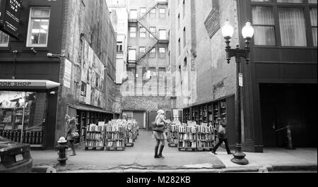 Libreria esterna di Boston durante l inverno Foto Stock