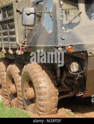 8 Marzo 2017 - Un 1968 ex militari esercito Alvis valorosa anfibio carrello di trasporto Foto Stock