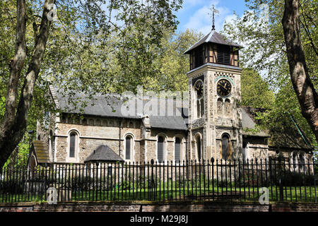 London, Regno Unito - St Pancras vecchia chiesa in Somers Town district Foto Stock