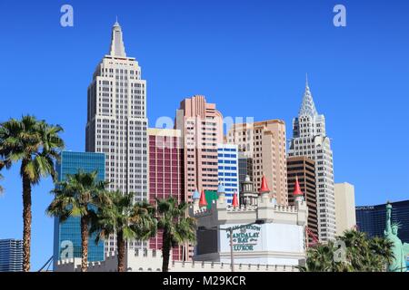 LAS VEGAS, Stati Uniti d'America - 14 Aprile 2014: New York New York vista resort di Las Vegas. Il complesso dispone di camere 2,024. Foto Stock