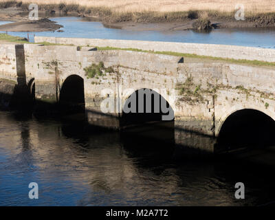 Vecchio Redbridge East bridge, prova inferiore riserva naturale, Southampton, Hampshire, Inghilterra, Regno Unito Foto Stock