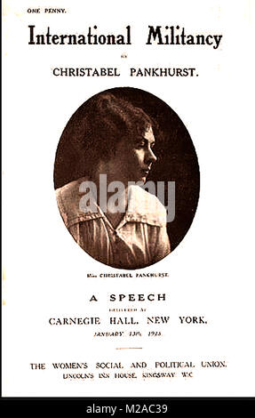 Suffragettes - un ritratto di Christabel Pankhurst su una copia del suo discorso stampato presso la Carnegie Hall di New York STATI UNITI D'AMERICA Foto Stock