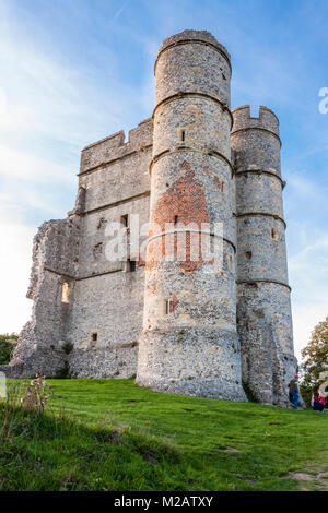 Castello di Donnington, un grado che ho elencato la rovina del castello, Newbury, Berkshire, Inghilterra sud-orientale, GB, UK. Foto Stock