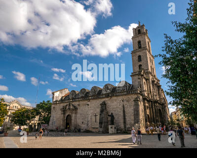 Basilica de San Francisco de Asis, Convento de San Francisco de Asis, Plaza de San Francisco, Avana Vecchia Foto Stock