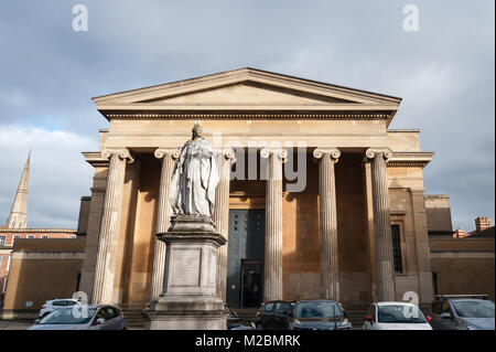 Worcester Crown Court, il Shirehall, Foregate Street, Worcester, Worcestershire, Regno Unito. 2° febbraio 2018. Un chirurgo è stato riconosciuto colpevole di frode Foto Stock