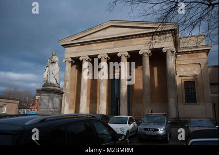 Worcester Crown Court, il Shirehall, Foregate Street, Worcester, Worcestershire, Regno Unito. 2° febbraio 2018. Un chirurgo è stato riconosciuto colpevole di frode Foto Stock