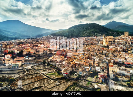 Vista aerea della città a Moratalla. A Moratalla è una piccola città nella regione di Murcia. Sud orientale della Spagna Foto Stock
