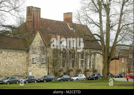 Ex ordine benedettino abbazia di Norman e gotica Cattedrale di Winchester (Chiesa Cattedrale della Santissima Trinità e di San Pietro e di San Paolo e di San Foto Stock