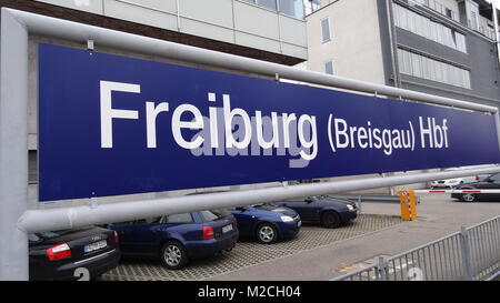 Busse und Bahnen im Regioverkehrsverbund (RVF) Freiburg Foto Stock