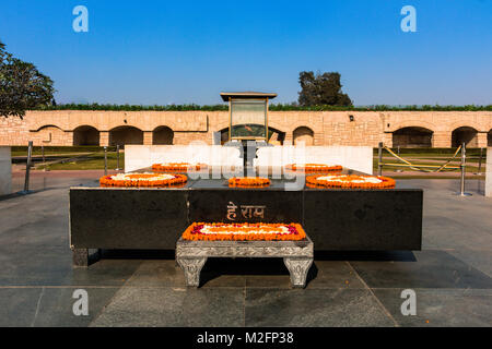 Raj Ghat - Mahatma Gandhi crematorio, New Delhi, India Foto Stock