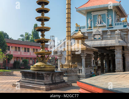 Shri Mahalsa Tempio indiano di Goa, India. Foto Stock