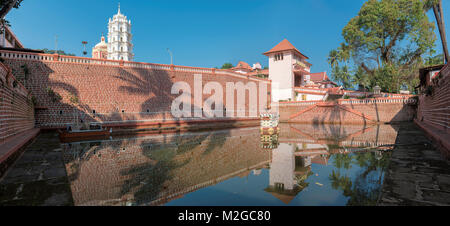 Bellezza tempio indù in Ponda, Goa, India Foto Stock