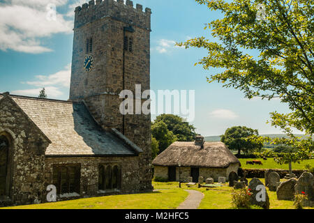 Chiesa di San Pietro. Il Grade ii Listed è un edificio a Buckland in moro, Dartmoor ,Devon, Inghilterra Foto Stock