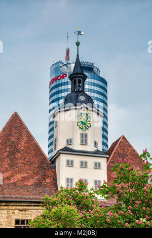 La torre barocca con orologio di Rathaus a Markt (piazza), JenTower ufficio torre dietro, Jena, Turingia, Germania Foto Stock