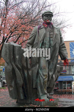 SEATTLE/ WASHINGTON - 8 Novembre 2015: statua in bronzo di Vladimir Lenin da Emil Venkov, slava artista a Seattle, Washington Foto Stock