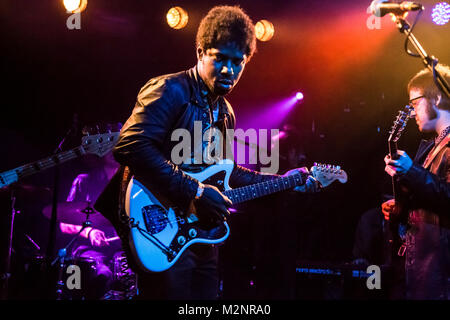 Curtis Harding esegue a Los Angeles, 2017 Foto Stock