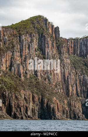 Capo scanalati, Bruny Island, Tasmania, Australia Foto Stock