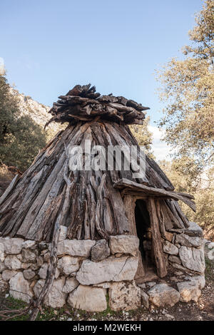 Su Cuile - Vecchia casa di pastore nel percorso alla Gola Su Gorroppu - Sardegna. Foto Stock