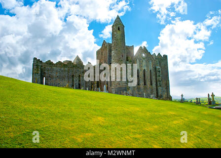 La Rocca di Cashel in Irlanda Foto Stock