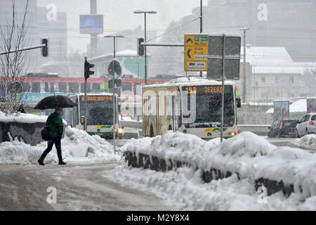 Lubiana, Slovenia il 7 febbraio, 2018. Scena nevoso a Lubiana, capitale della Slovenia dopo la tempesta di neve. Foto Stock