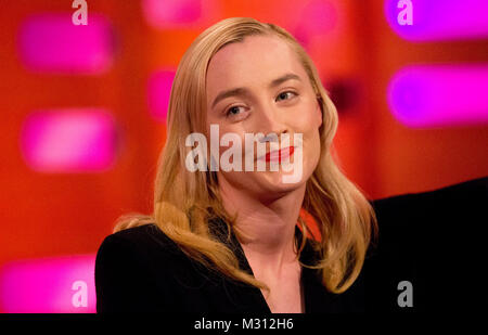 Saoirse Ronan durante le riprese del Graham Norton Show at The London Studios, che sarà in onda su BBC One il venerdì. Foto Stock