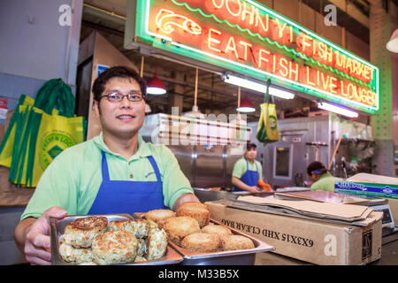 Philadelphia, Pennsylvania, Reading Terminal Market, Center City, mercato agricolo storico, cibo locale, mercante, stallo, shopping shopper negozi negozi m Foto Stock