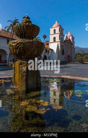 La missione di Santa Barbara, Santa Barbara, California Foto Stock