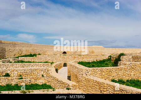 Victoria a Gozo. Rovine antiche all'interno della Cittadella Foto Stock