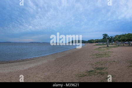 Fiume Guaiba spiaggia di Ipanema - Porto Alegre, Rio Grande do Sul - Brasile Foto Stock