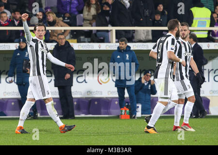 9 febbraio 2018, Stadio Artemio Franchi, Firenze, Italia; di calcio della Serie A, ACF Fiorentina contro la Juventus; Federico Bernardeschi della Juventus festeggia dopo aver segnato il suo obiettivo durante la seconda metà di credito: Giampiero Sposito/Alamy Live News Foto Stock