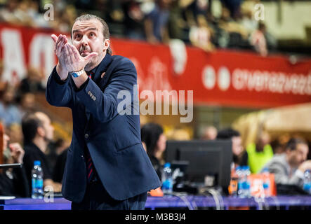 9 febbraio 2018, Aleksandar Nikolic Hall, Belgrado, Serbia; Eurolega di basket, Crvenz Zvezda mts Belgrado versus AX Armani Exchange Olimpia Milano; Head Coach Simone Pianigiani di AX Armani Exchange Olimpia Milano gesti durante la partita Foto Stock