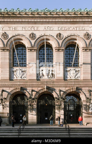 Particolare della facciata del Boston Public Library, Copley Square di McKim, Mead & White, 1888-95. Foto Stock