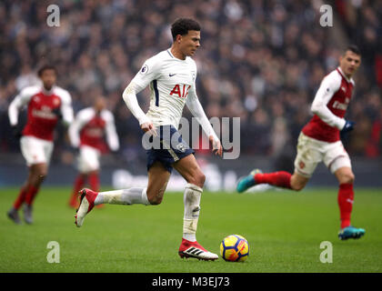 Tottenham Hotspur's DELE Alli durante la partita della Premier League al Wembley Stadium di Londra. PREMERE ASSOCIAZIONE foto. Data immagine: Sabato 10 febbraio 2018. Vedi PA storia CALCIO Tottenham. Il credito fotografico dovrebbe essere: John Walton/PA Wire. RESTRIZIONI: Nessun utilizzo con audio, video, dati, elenchi di apparecchi, logo di club/campionato o servizi "live" non autorizzati. L'uso in-match online è limitato a 75 immagini, senza emulazione video. Nessun utilizzo nelle scommesse, nei giochi o nelle pubblicazioni di singoli club/campionati/giocatori. Foto Stock