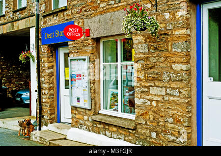 Dent Village negozi e ufficio postale, ammaccature, Cumbria Foto Stock