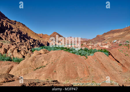 Spettacolare paesaggio di roccia in Ait Ouglif, Marocco, Africa Foto Stock