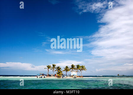 La seta cayes riserva marina sulla barriera corallina, Placencia Belize. Foto Stock