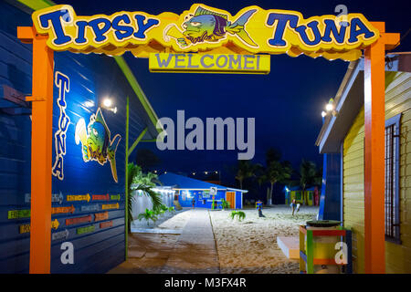 Ubriaco tonno night club bar e ristorante in Placencia Belize Foto Stock