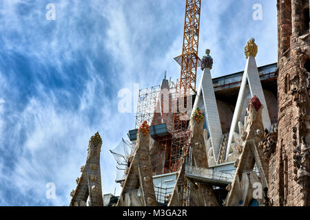 Barcellona, Spagna - 13 Maggio 2017: i dettagli architettonici e sculture del Tempio della Sagrada Familia. Foto Stock