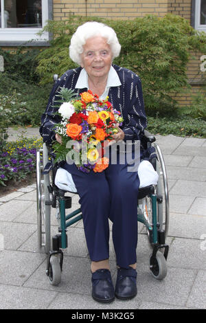 95. Geburtstag der Volksschauspielerin Heidi Kabel, Seniorenstift der Ernst-und-Claere-Jung-Stiftung Hamhurg, 27.08.2009, Heidi Kabel Foto Stock