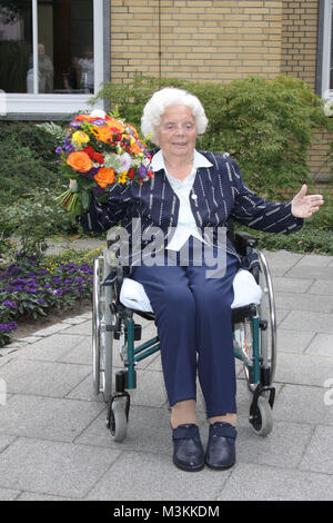 95. Geburtstag der Volksschauspielerin Heidi Kabel, Seniorenstift der Ernst-und-Claere-Jung-Stiftung Hamhurg, 27.08.2009, Heidi Kabel Foto Stock