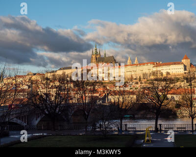 Il Castello di Praga con la Cattedrale di San Vito. Hradcany, Praga, Repubblica Ceca. Foto Stock