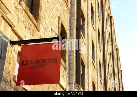 Les docks village segno, Marsiglia, Provenza, Francia Foto Stock