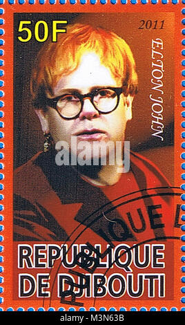 Gibuti - circa 2011: un francobollo stampato nella Repubblica di Gibuti che mostra Elton John, circa 2011 Foto Stock