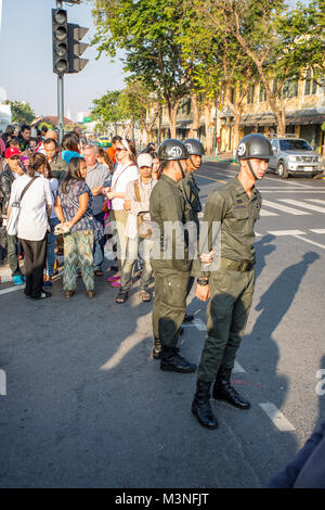 La legge marziale esecuzione in Bangkok Foto Stock