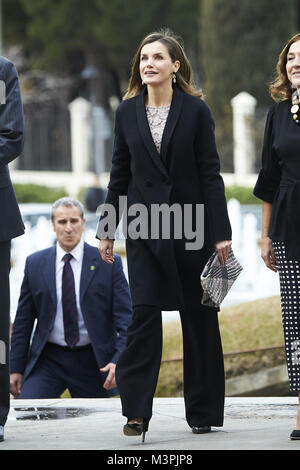 Mostoles, Madrid, Spagna. 12 Feb, 2018. Regina Letizia di Spagna frequentare la consegna della nazionale di innovazione e Design Awards 2017 presso il Teatro del Bosque il 12 febbraio 2018 a Mostoles, Spagna Credit: Jack Abuin/ZUMA filo/Alamy Live News Foto Stock